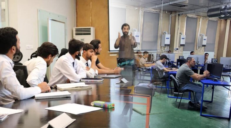 Pakistan Enhancing Youth Skill Development For Effective Startups